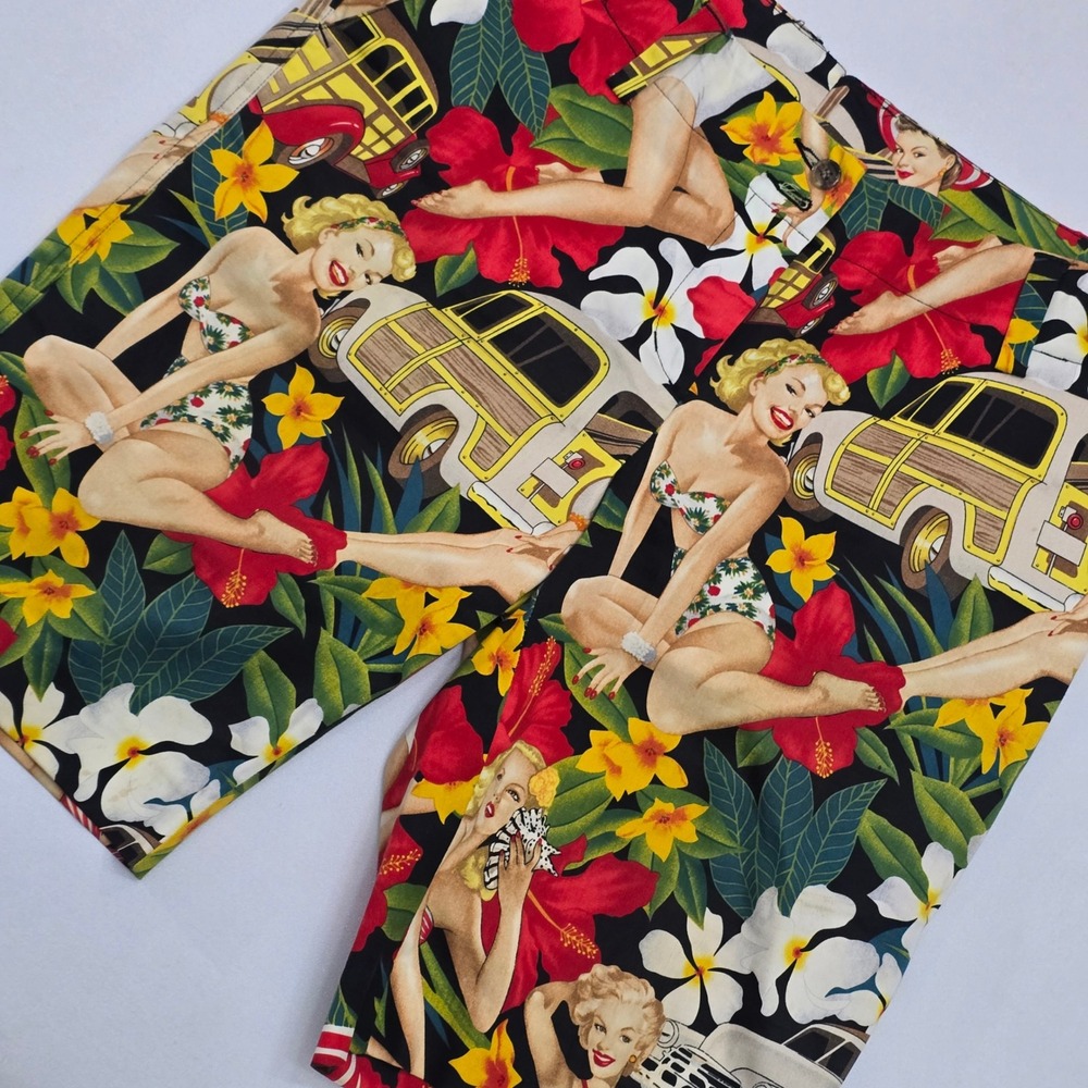 Loudmouth Golf Pin-up Girl Tropical Woody Car Shorts Womens 8 Hawaiian Retro